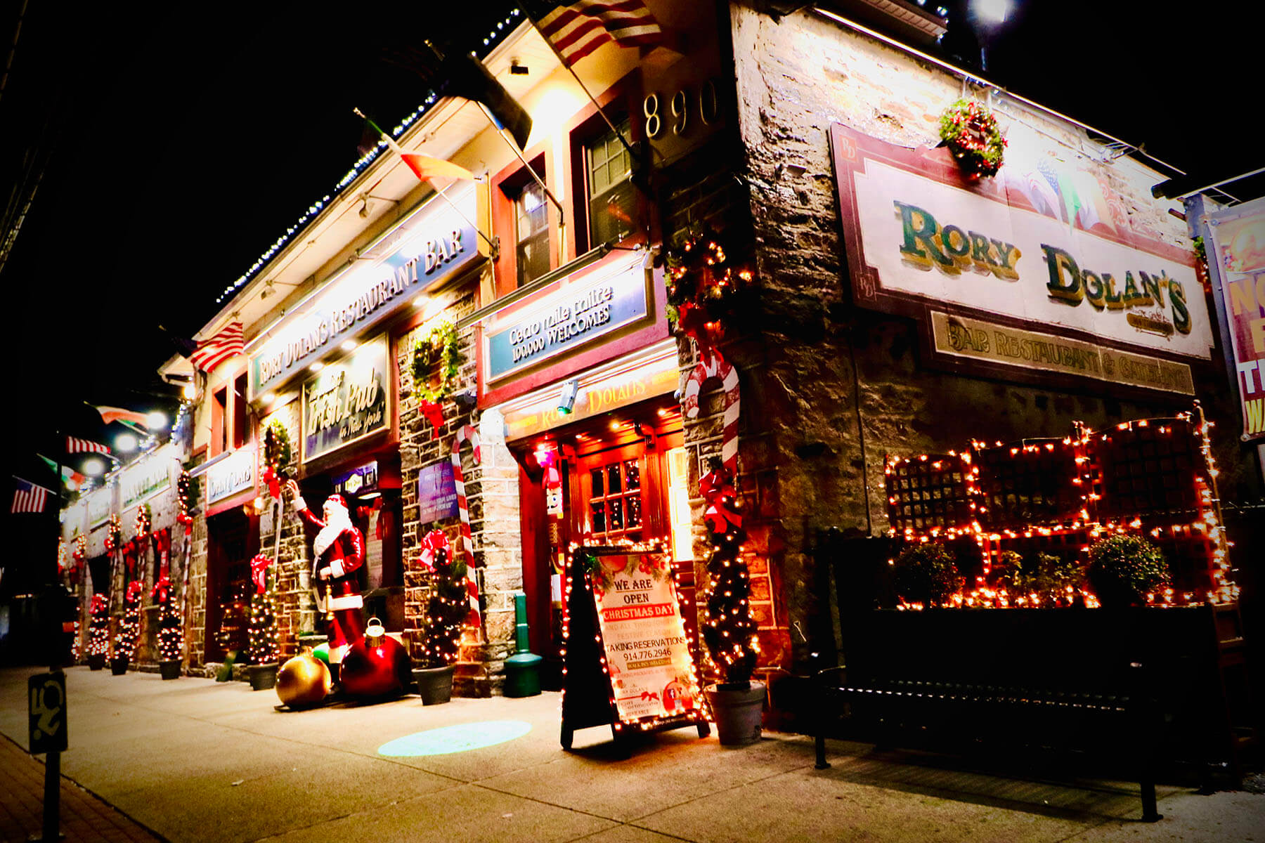 santa in the main dining room